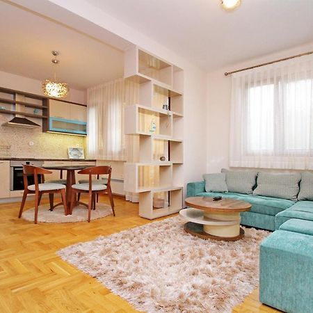 Apartments Radosti ซลาตีบอร์ ภายนอก รูปภาพ