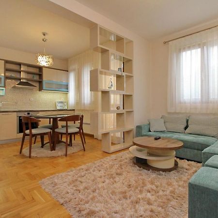 Apartments Radosti ซลาตีบอร์ ภายนอก รูปภาพ