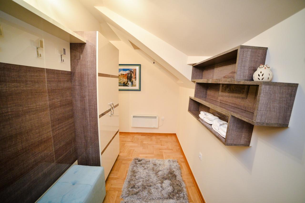 Apartments Radosti ซลาตีบอร์ ภายนอก รูปภาพ