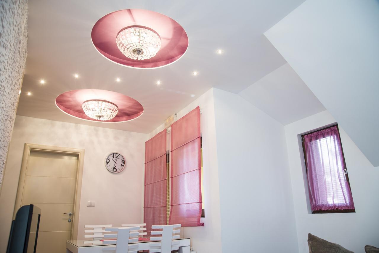 Apartments Radosti ซลาตีบอร์ ภายนอก รูปภาพ