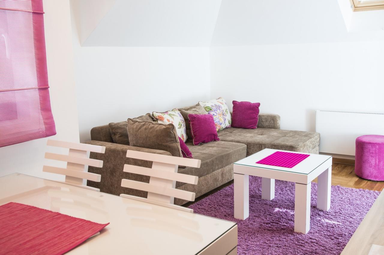 Apartments Radosti ซลาตีบอร์ ภายนอก รูปภาพ