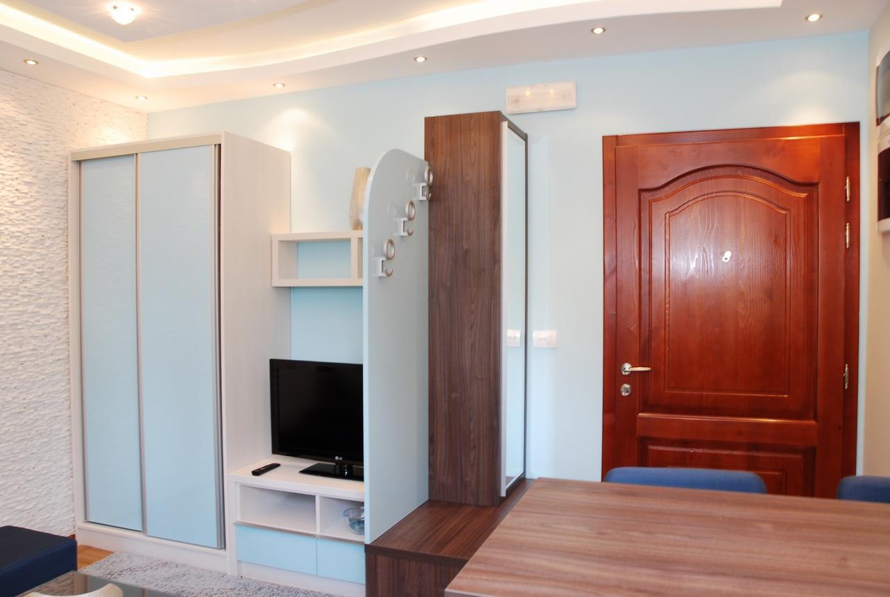 Apartments Radosti ซลาตีบอร์ ภายนอก รูปภาพ