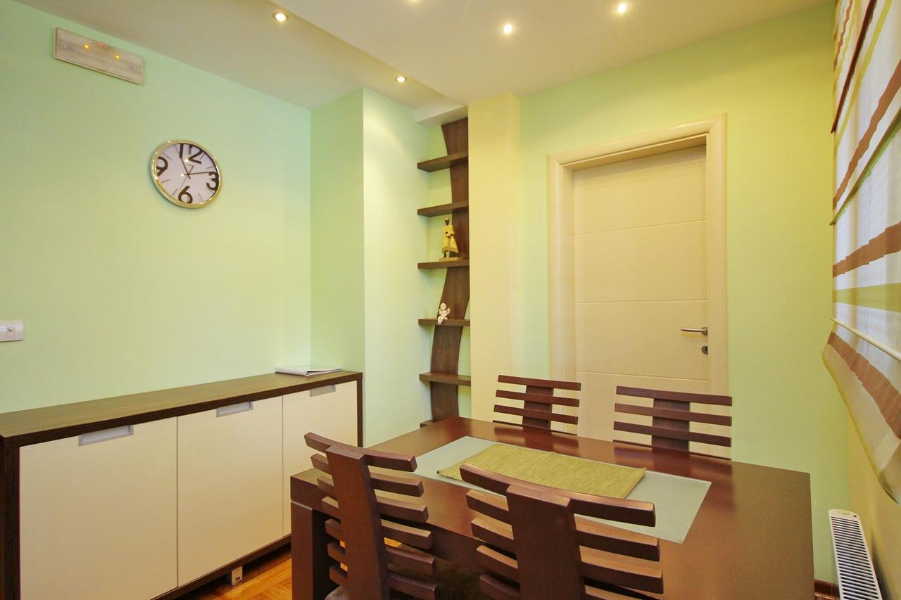 Apartments Radosti ซลาตีบอร์ ภายนอก รูปภาพ